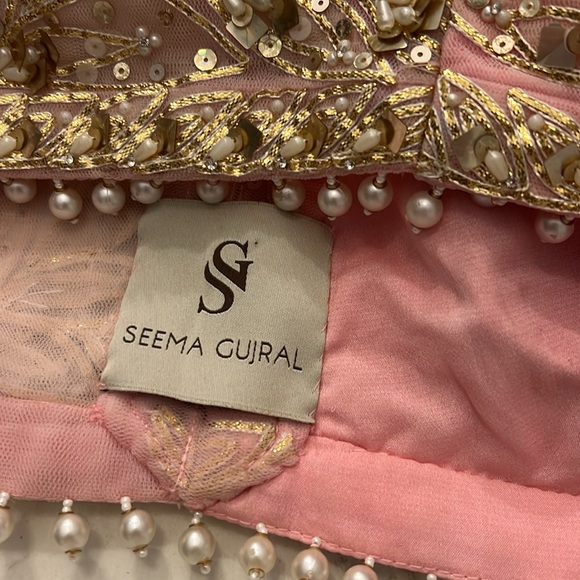 Seema Gujral Lehenga Size 4/6 - Picture 9 of 10